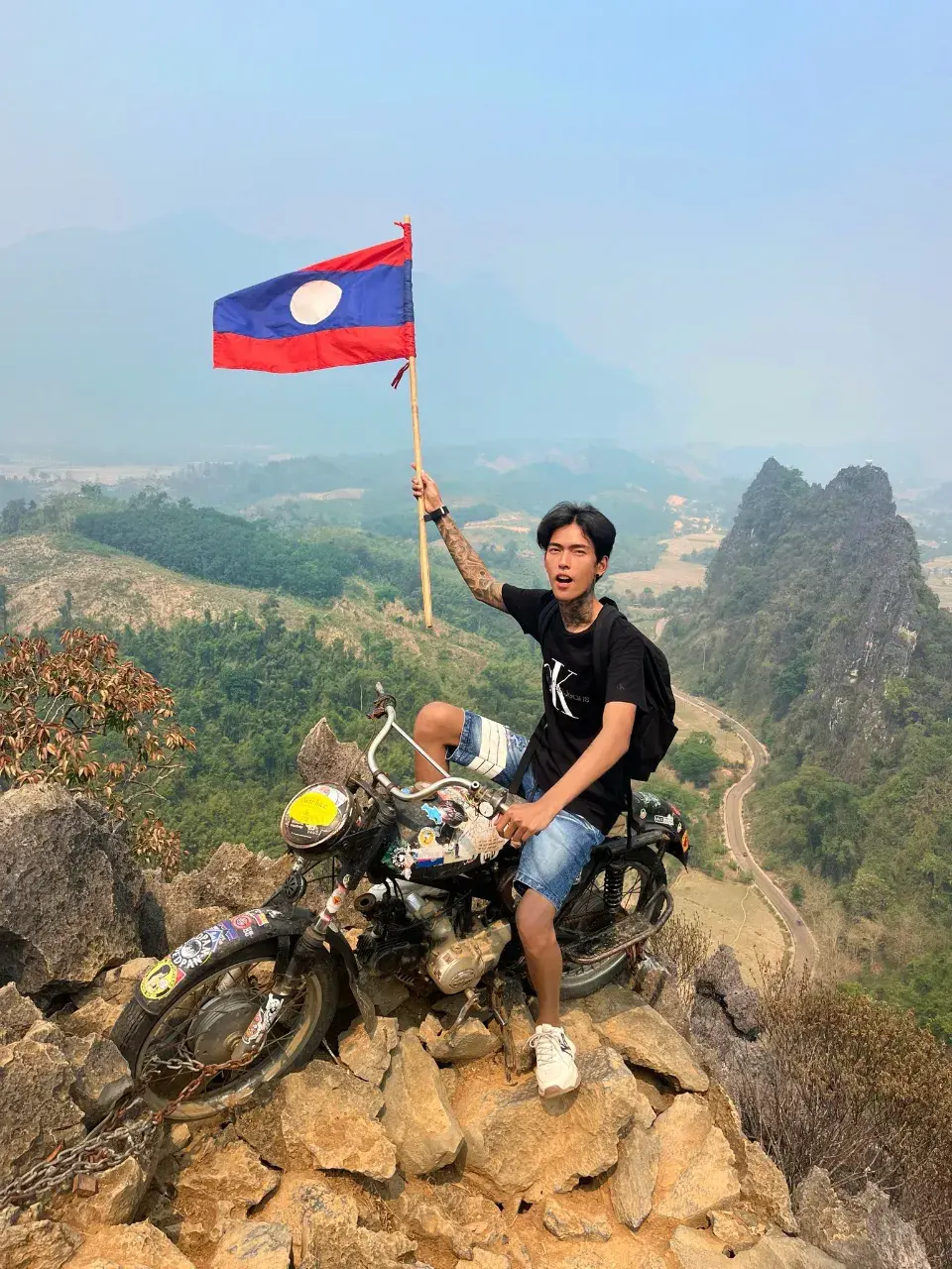 สบายดีจาก สปป.ลาว ปท.เพื่อนบ้าน