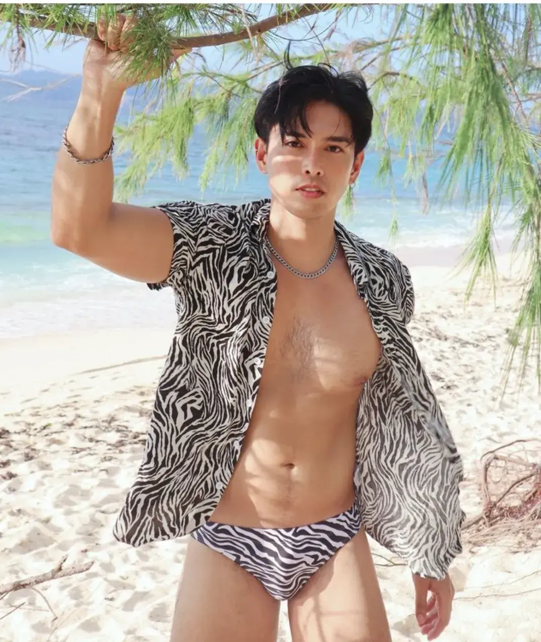 ไม่ถูกรัก แต่ถูกเนื้อต้องตัวกันสักครั้ง ก็ยังดียยยย IG.heneser
