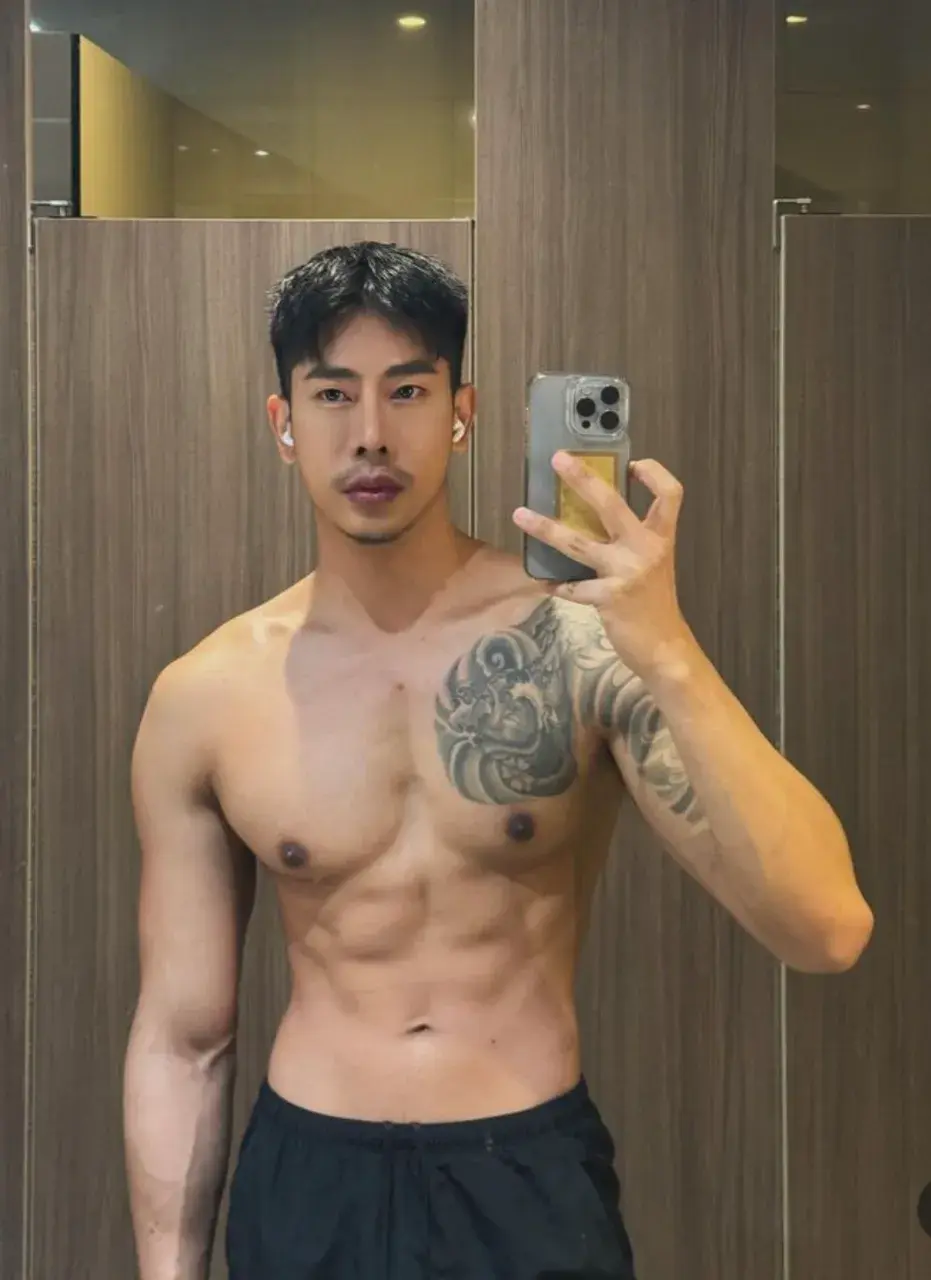 ผู้บ่าวลาดพร้าว พักลาดพร้าว 80.IG.kawee1309