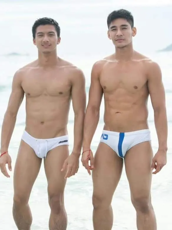 เล่นน้ำ(กับ)เรามั้ย