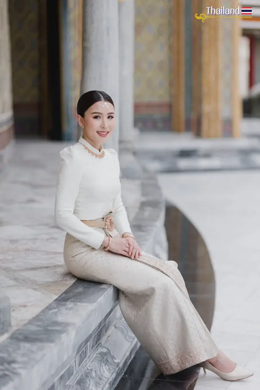 🇹🇭 THAILAND | THAI BOROMPHIMAN DRESS: ชุดไทยบรมพิมาน