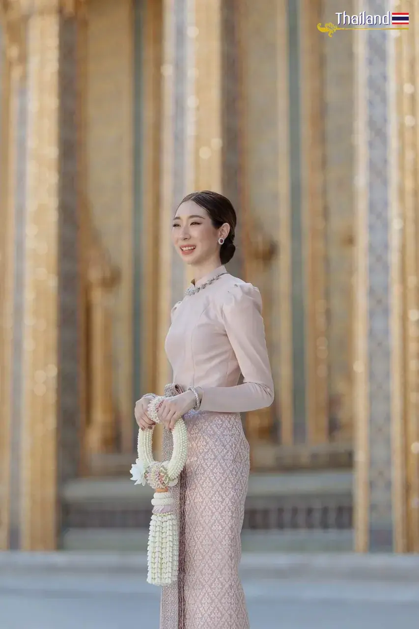 🇹🇭 THAILAND | THAI BOROMPHIMAN DRESS: ชุดไทยบรมพิมาน