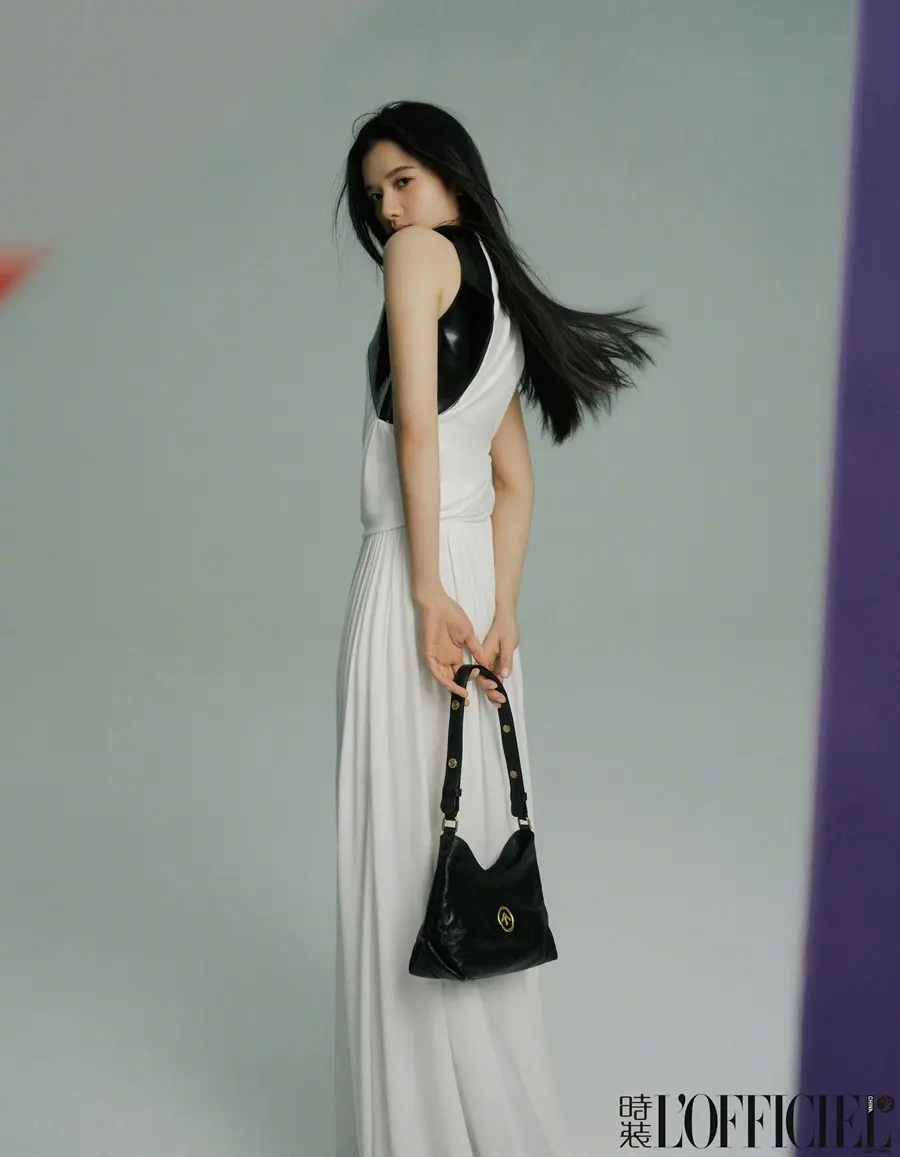 Zhang Jingyi @ L&rsquo;Officiel China April 2024