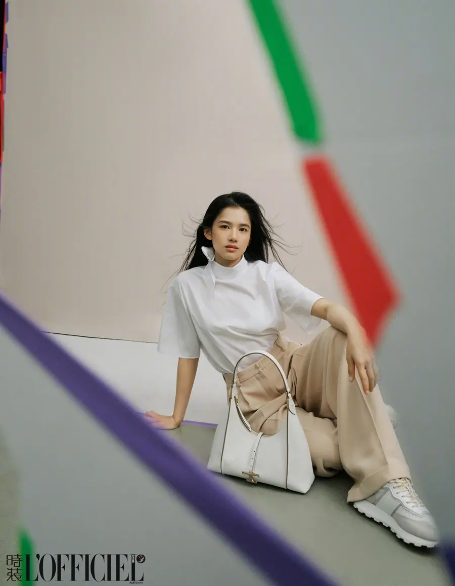 Zhang Jingyi @ L&rsquo;Officiel China April 2024
