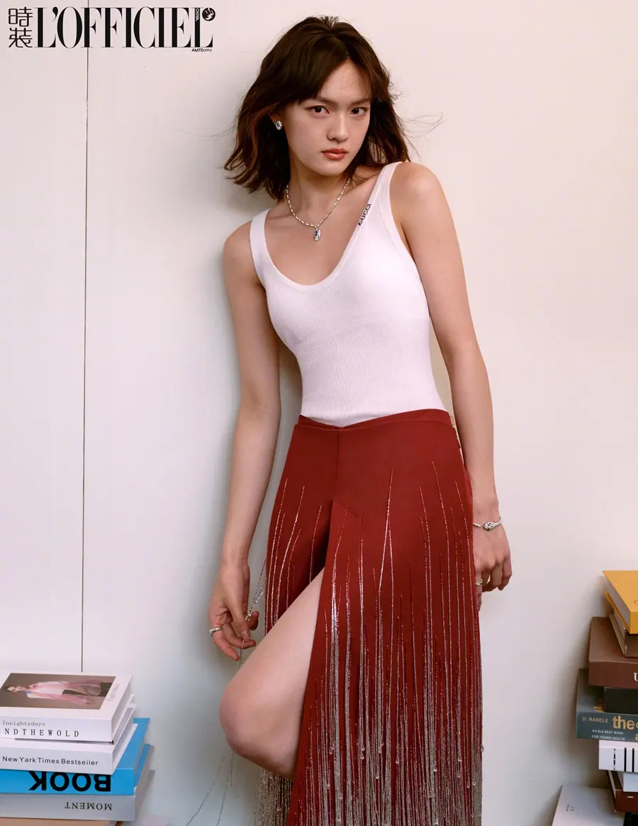 Wen Qi @ L&rsquo;Officiel China April 2024