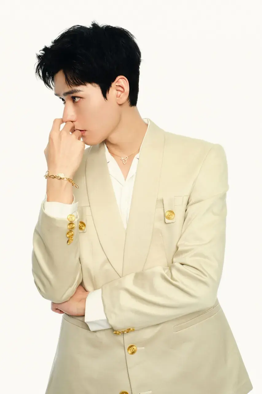 Gong Jun @ ELLEMEN China May 2024