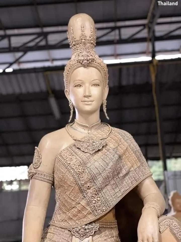 Sculpture of Jamadevi 🇹🇭