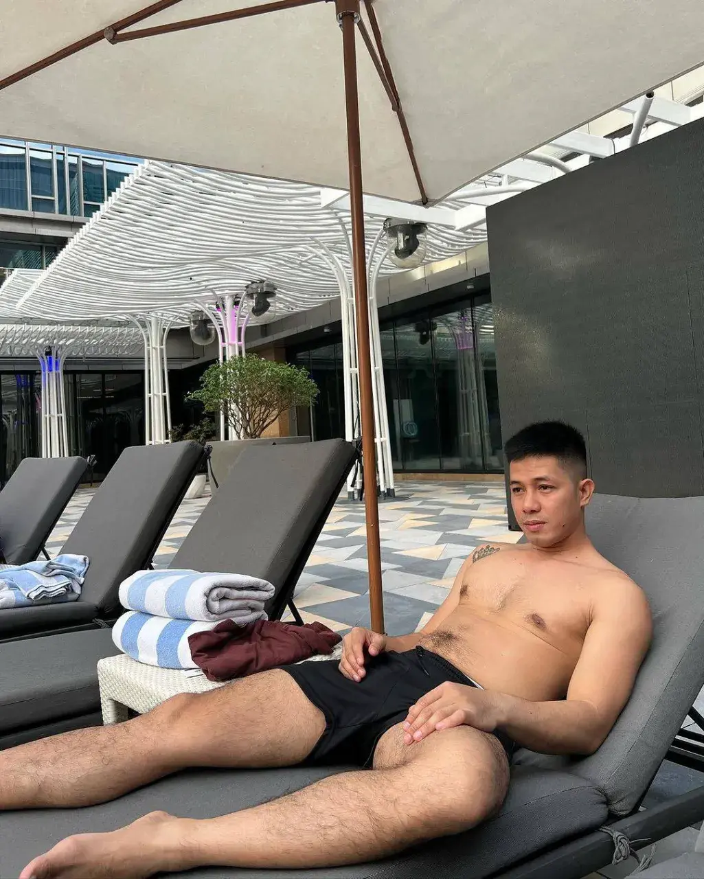 ลองกด