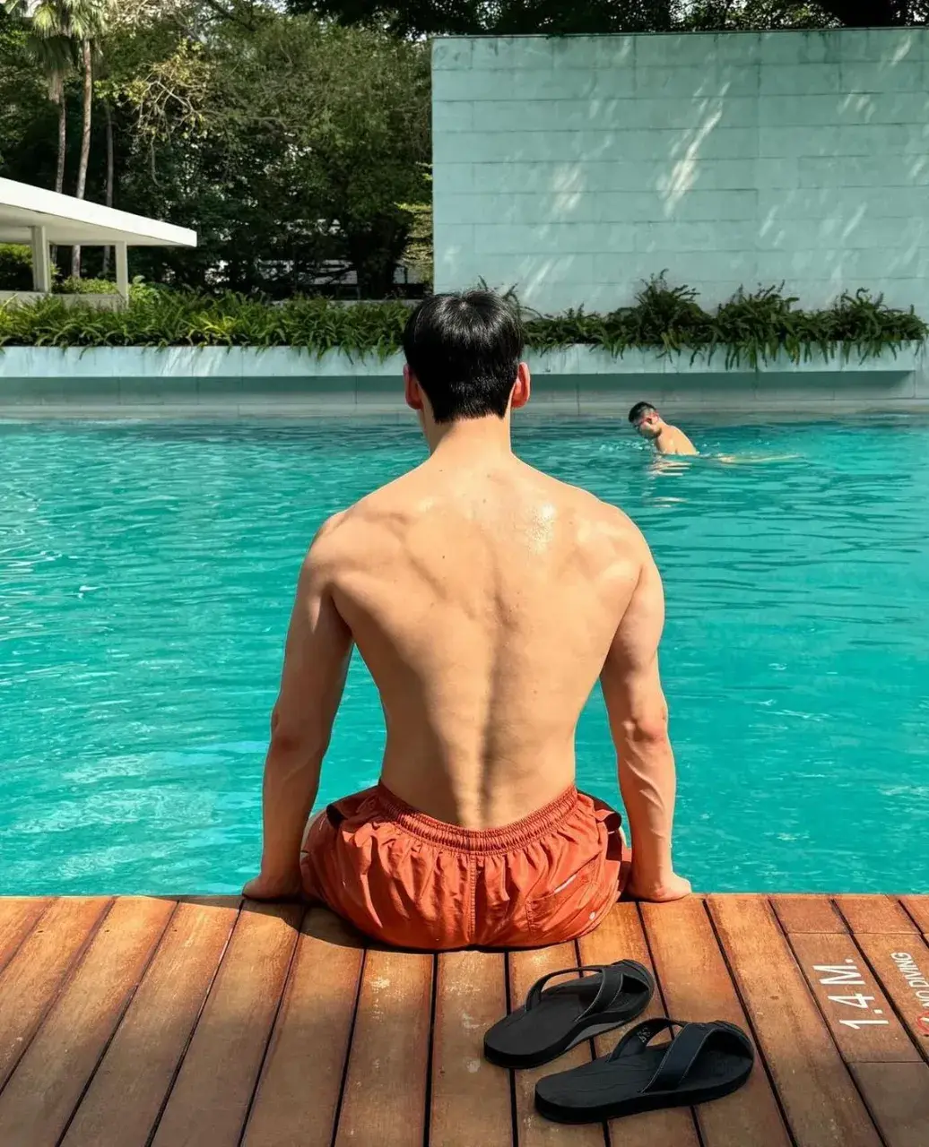 ถอดโชว์เรือนร่าง 2883