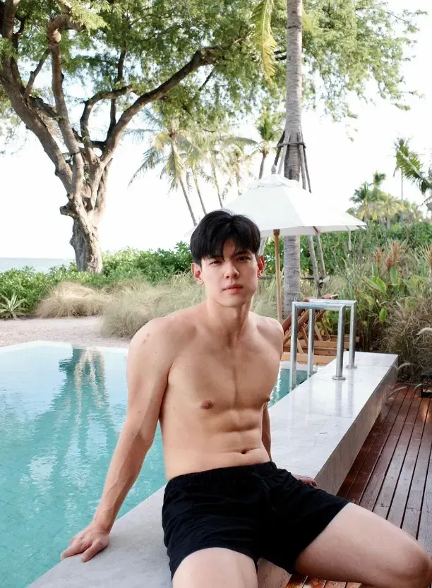 อุ๊ย!? แรง