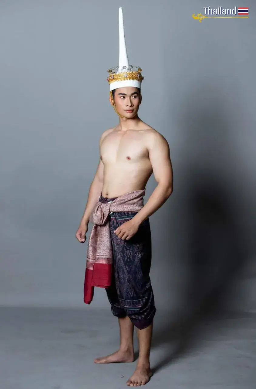 THAILAND 🇹🇭 | Lompok (Thai royal court conical hat)