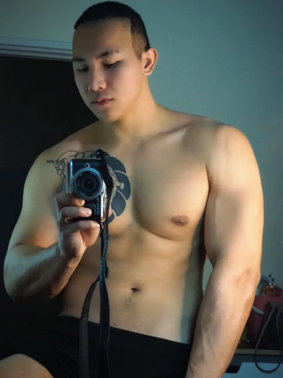 เผลอเก่ง เผลอบ่อย อ่อยอีกแล้ว.
