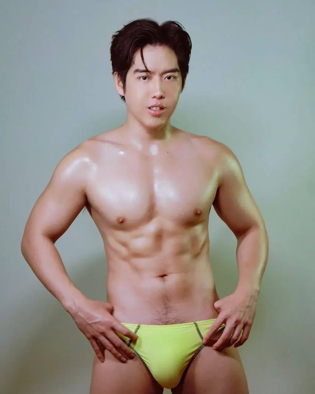 รักเขารักทะเลไม่รักคนเกเรแบบเราบ้างหรอ