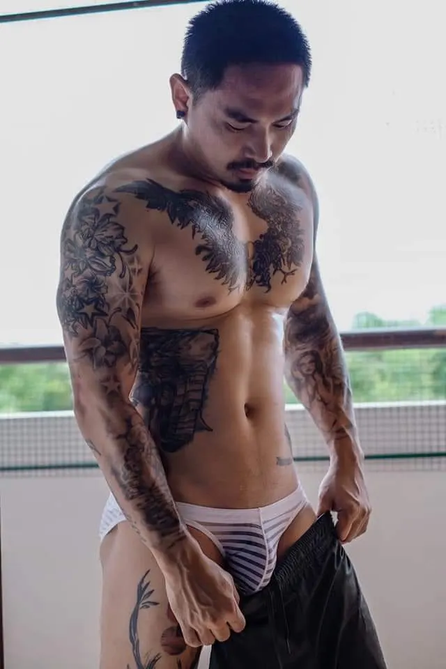 พ่อค้า กกน.ชวนติดตาม.