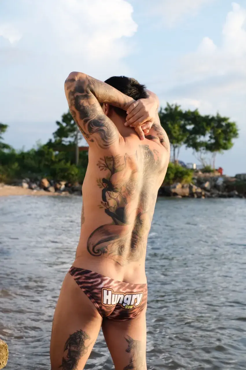 พ่อค้า กกน.ชวนติดตาม.