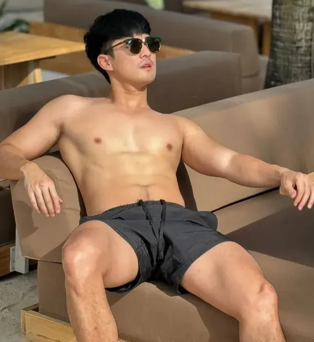 เปิดตัว