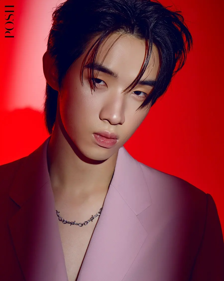 (LYKN) นัท-ฮง-ตุ้ย-วิลเลี่ยม-เลโก้ @ POSH Magazine Thailand