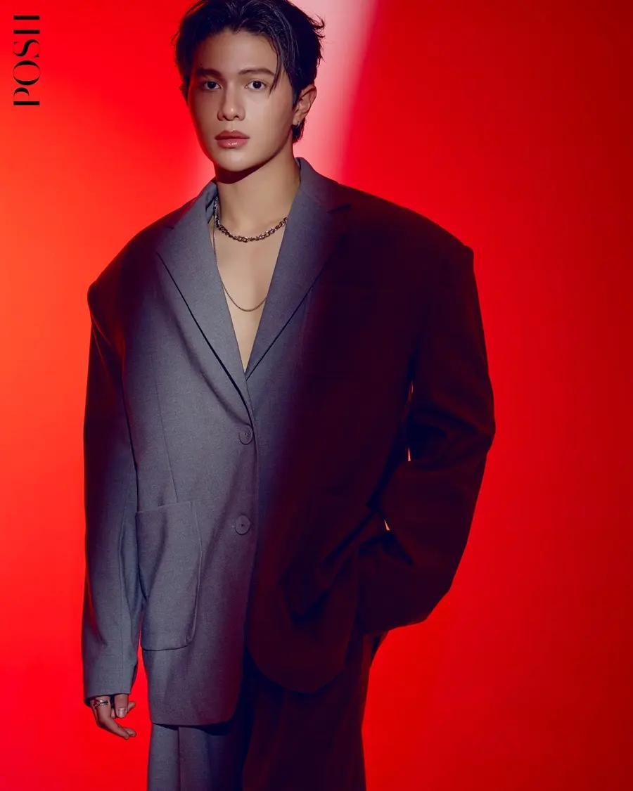 (LYKN) นัท-ฮง-ตุ้ย-วิลเลี่ยม-เลโก้ @ POSH Magazine Thailand