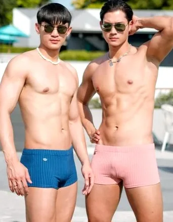 ถอดเสื้อถลกกางเกง บรรเลงกาม