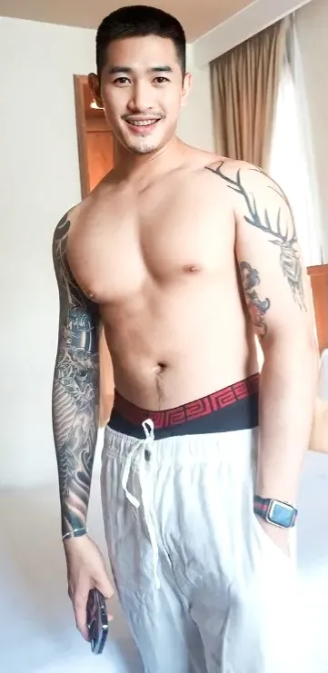 ถอดเสื้อถลกกางเกง บรรเลงกาม