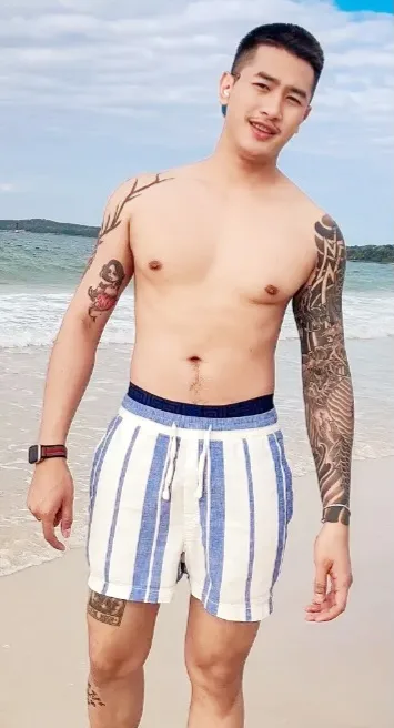 ถอดเสื้อถลกกางเกง บรรเลงกาม