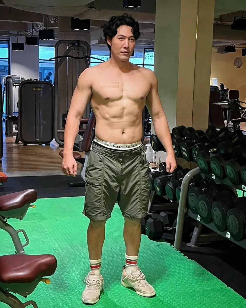 แค่ที่รักที่เลีย