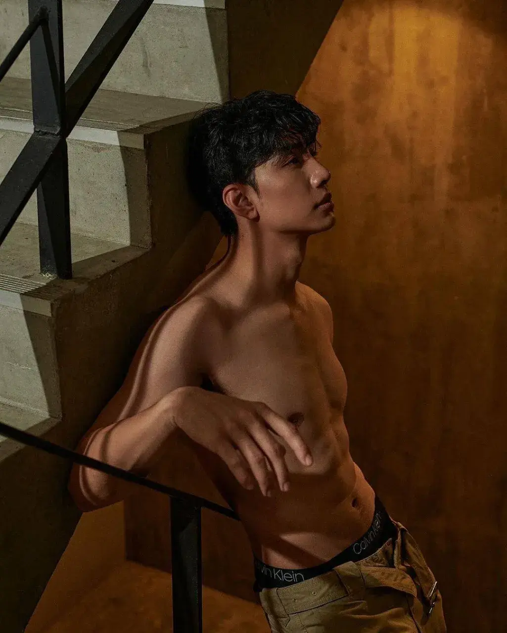 ลงลิ้นให้ดิ้นพล่าน