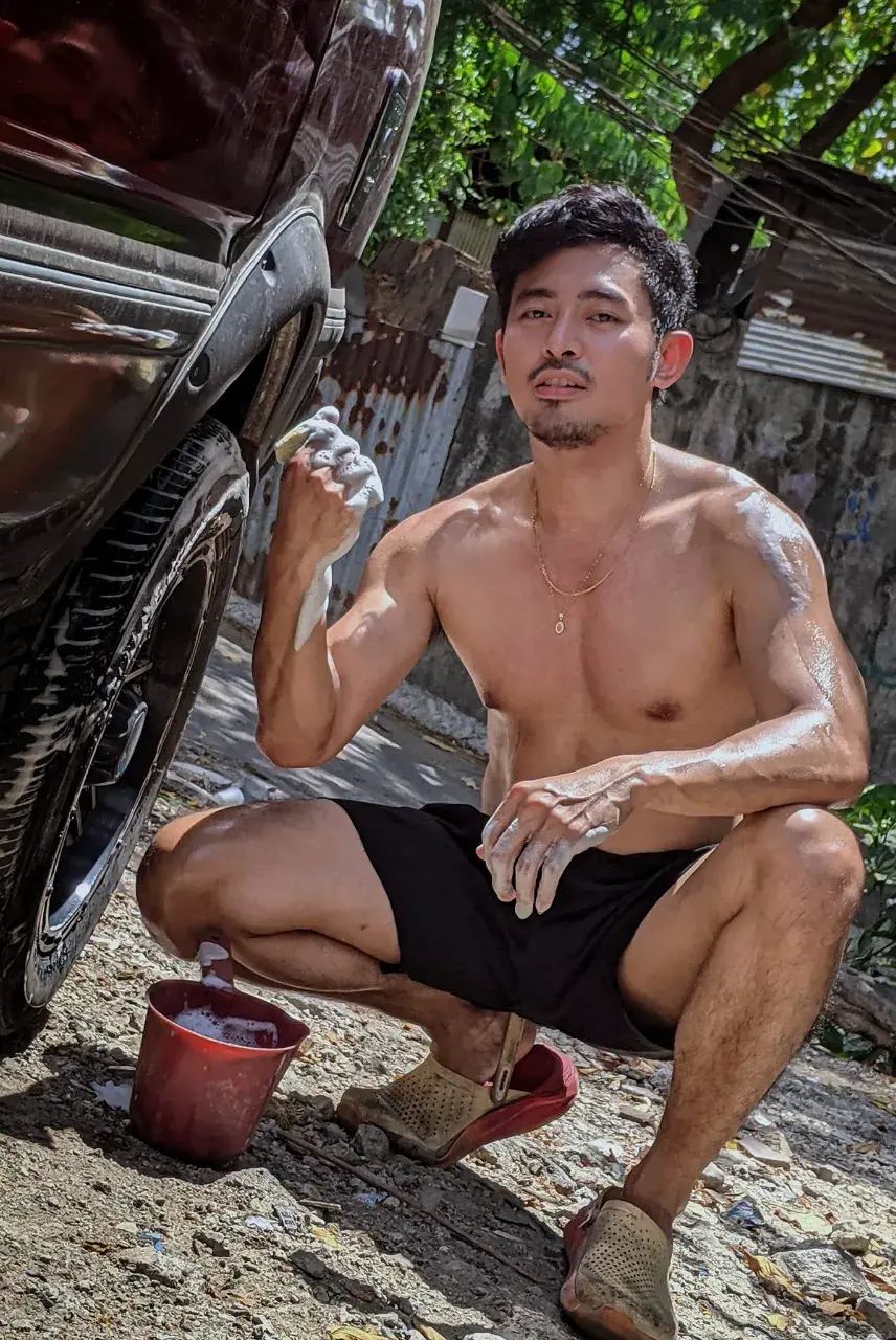 แน่นจนต้องร้องขอ