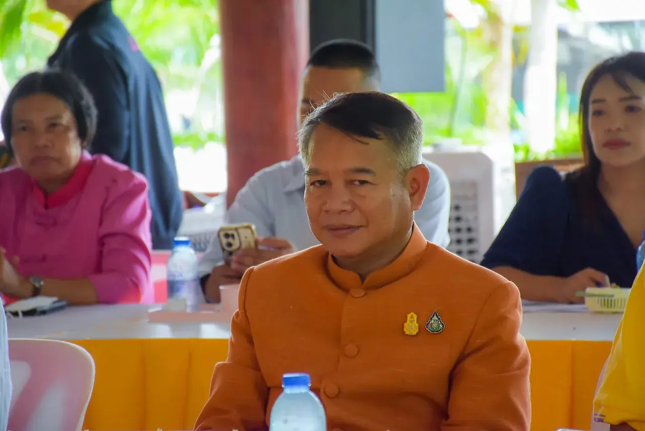 Cambodian Authorities 🇰🇭 Learned Thai Arts and Culture 🇹🇭 at Wat Phu Man Fah