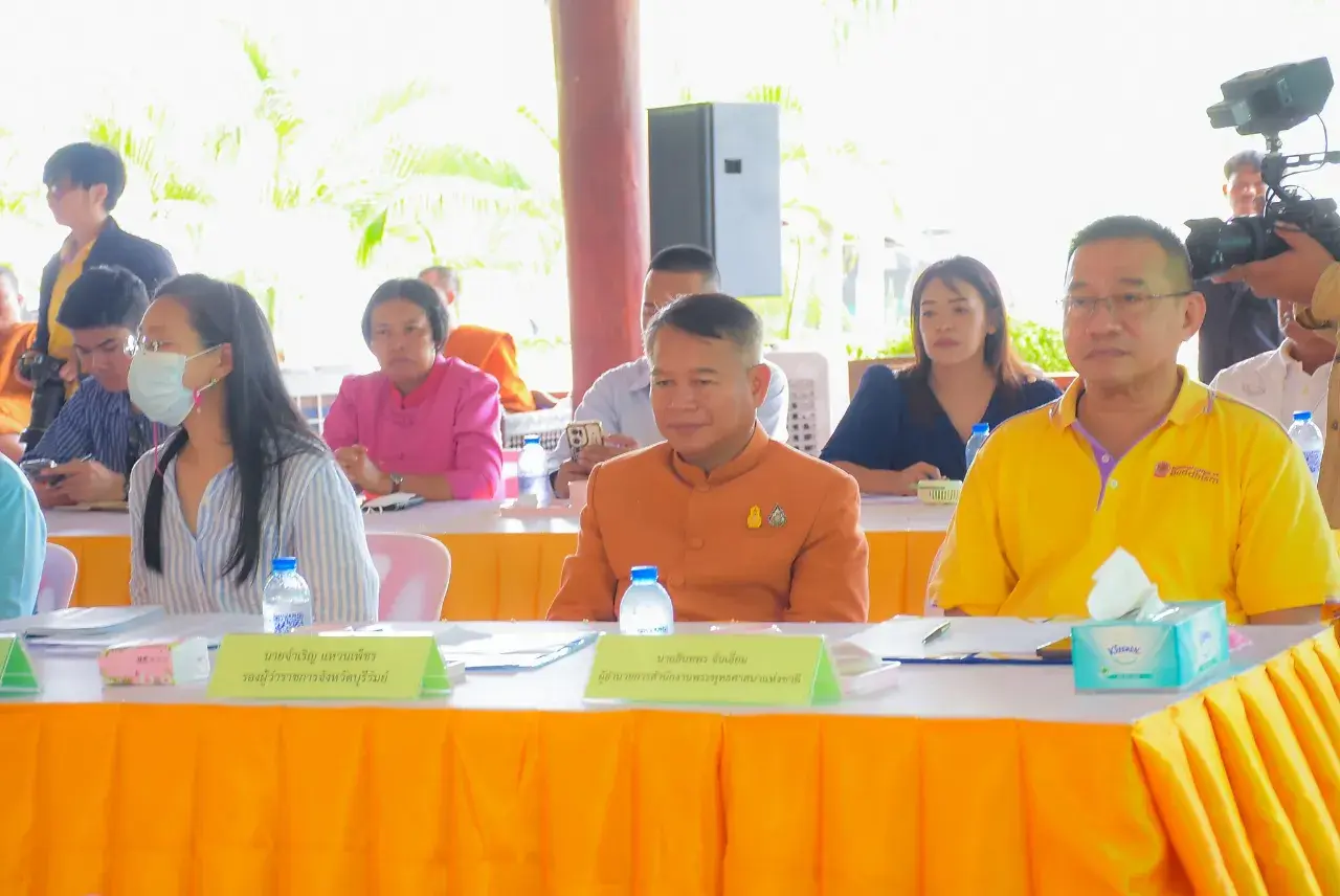 Cambodian Authorities 🇰🇭 Learned Thai Arts and Culture 🇹🇭 at Wat Phu Man Fah