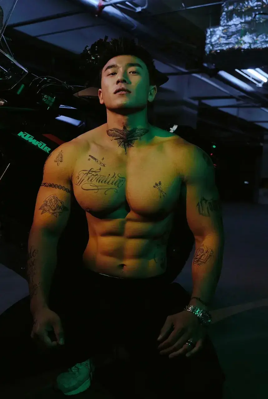 นายแบบนิตยสาร เกาหลี Lekker
