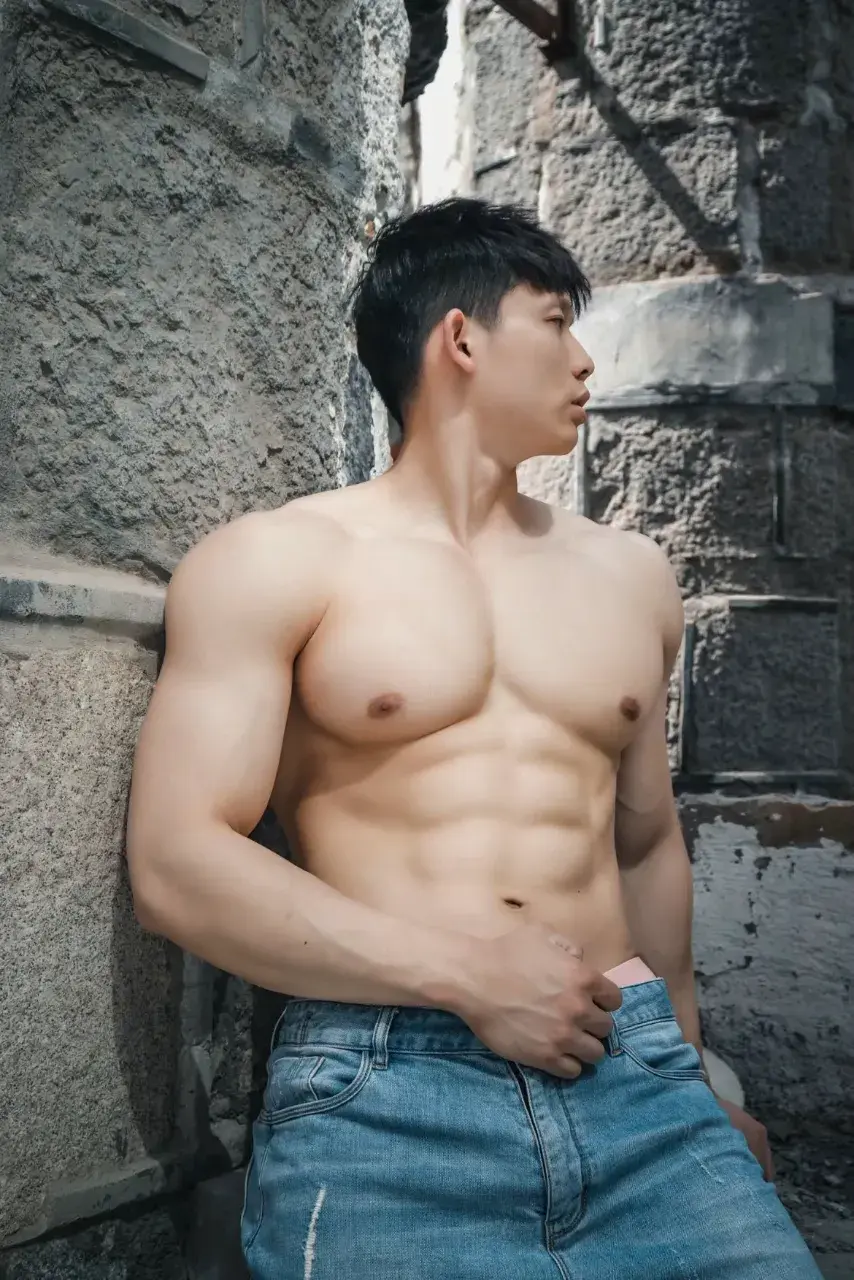 นายแบบนิตยสาร จีน.