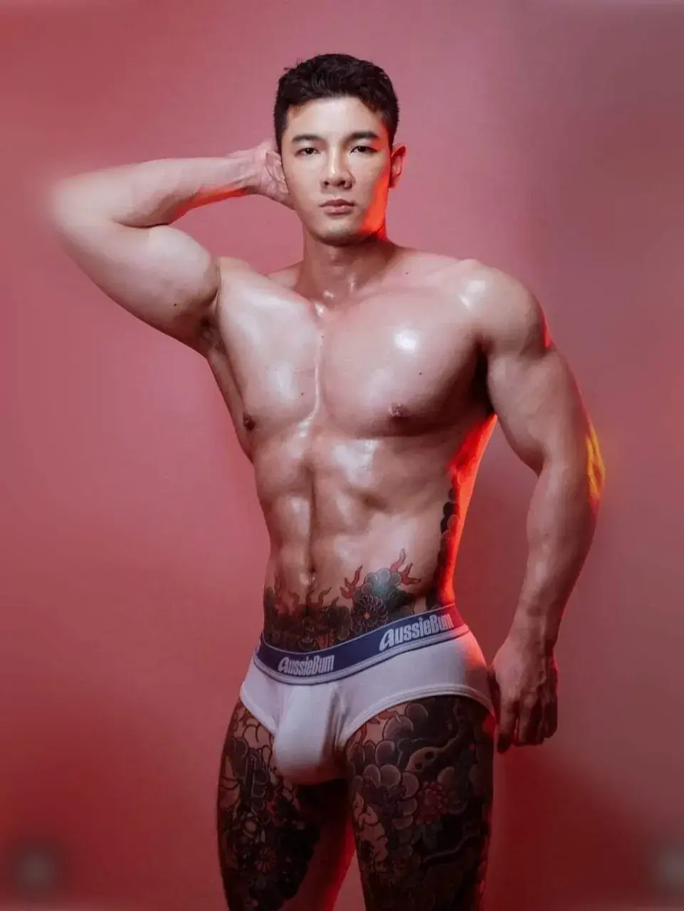นายแบบนิตยสาร VansELO.001.