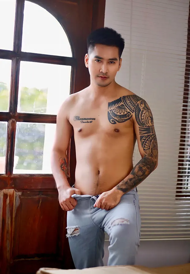 โดนทุกคืนใครหื่นเชิญ