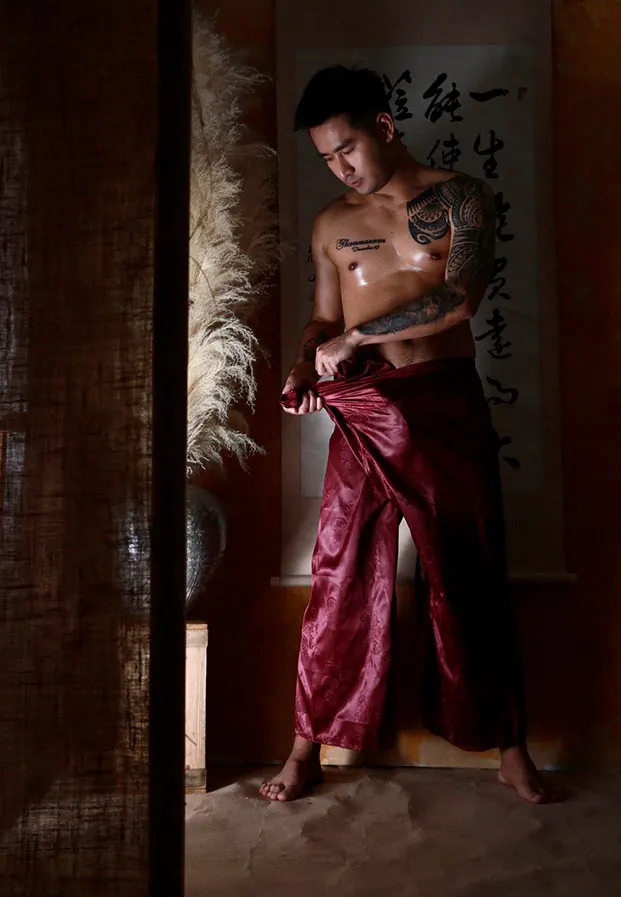 โดนทุกคืนใครหื่นเชิญ