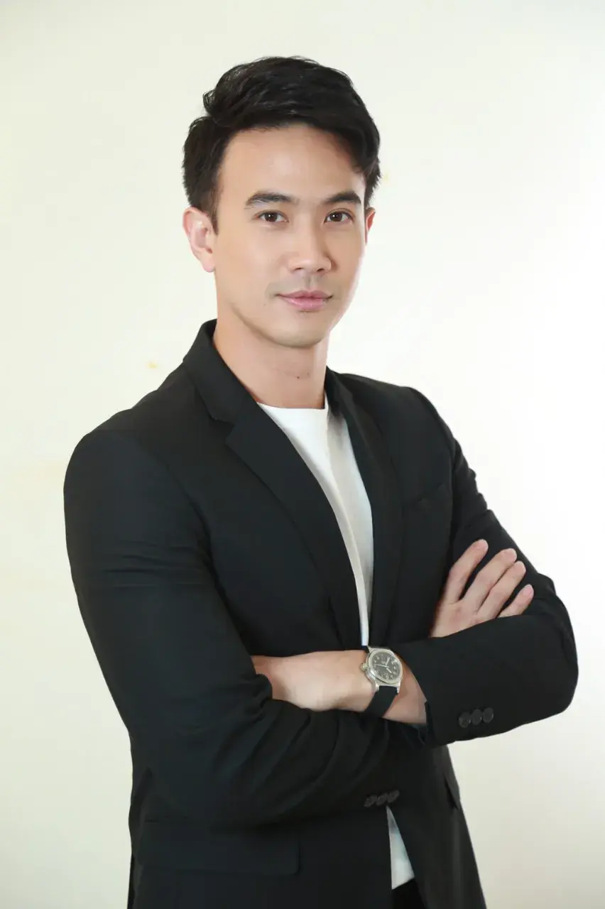 หล่อเข้มอยากโดนจัง