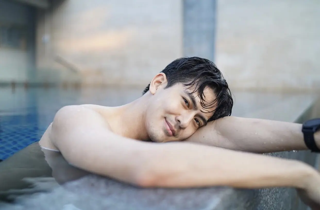 หล่อเข้มอยากโดนจัง