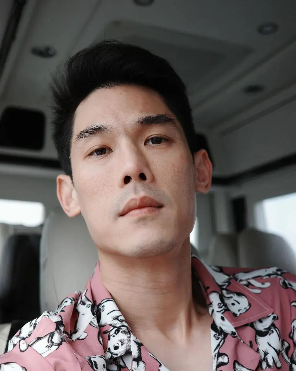 หล่อเข้มอยากโดนจัง