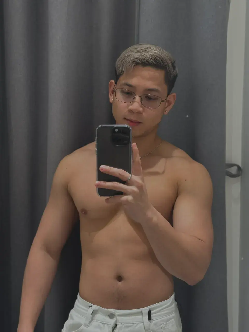 ความหล่อพอได้แต่หุ่นขั้นเทพ