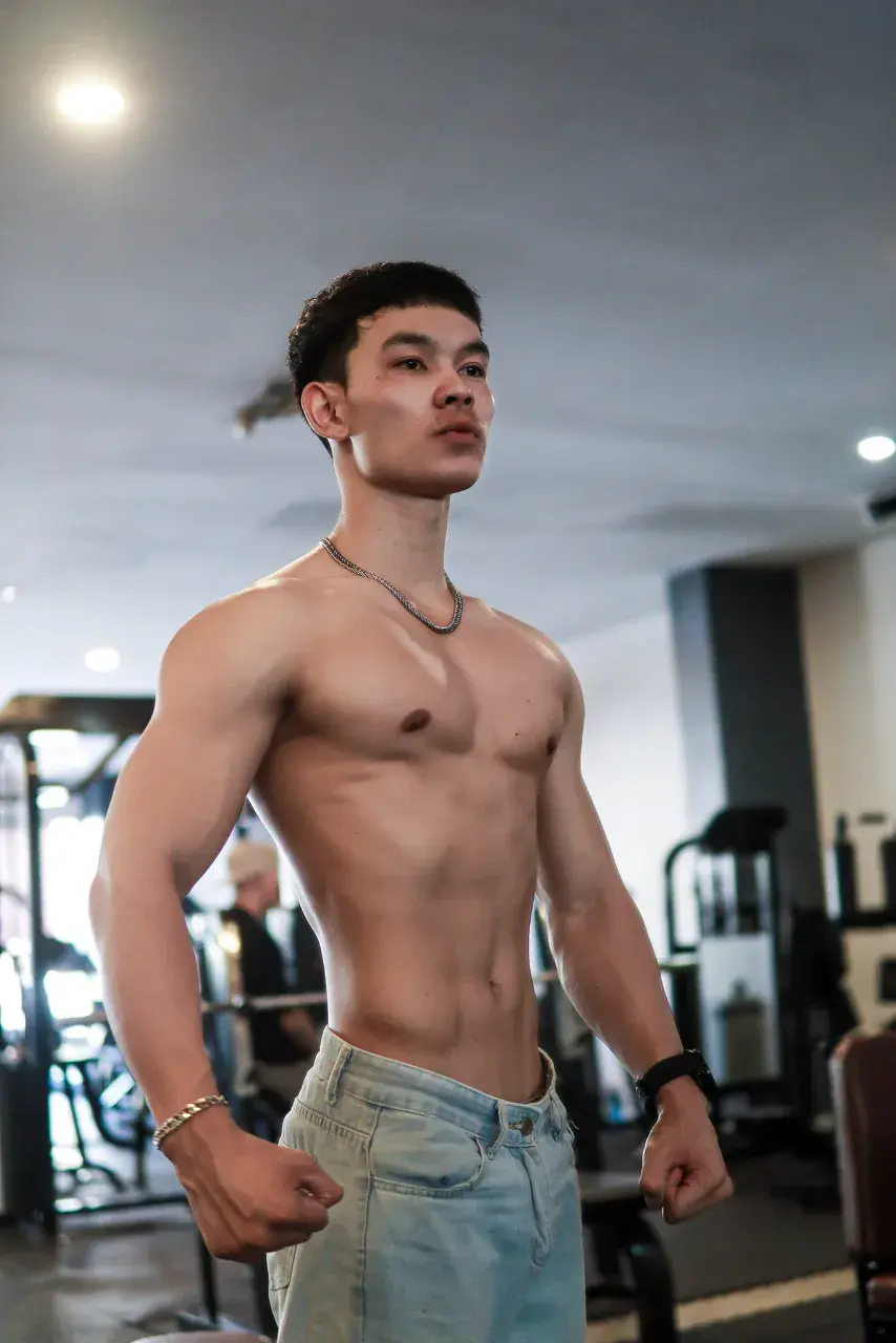 ถอดโชว์เรือนร่าง 2885