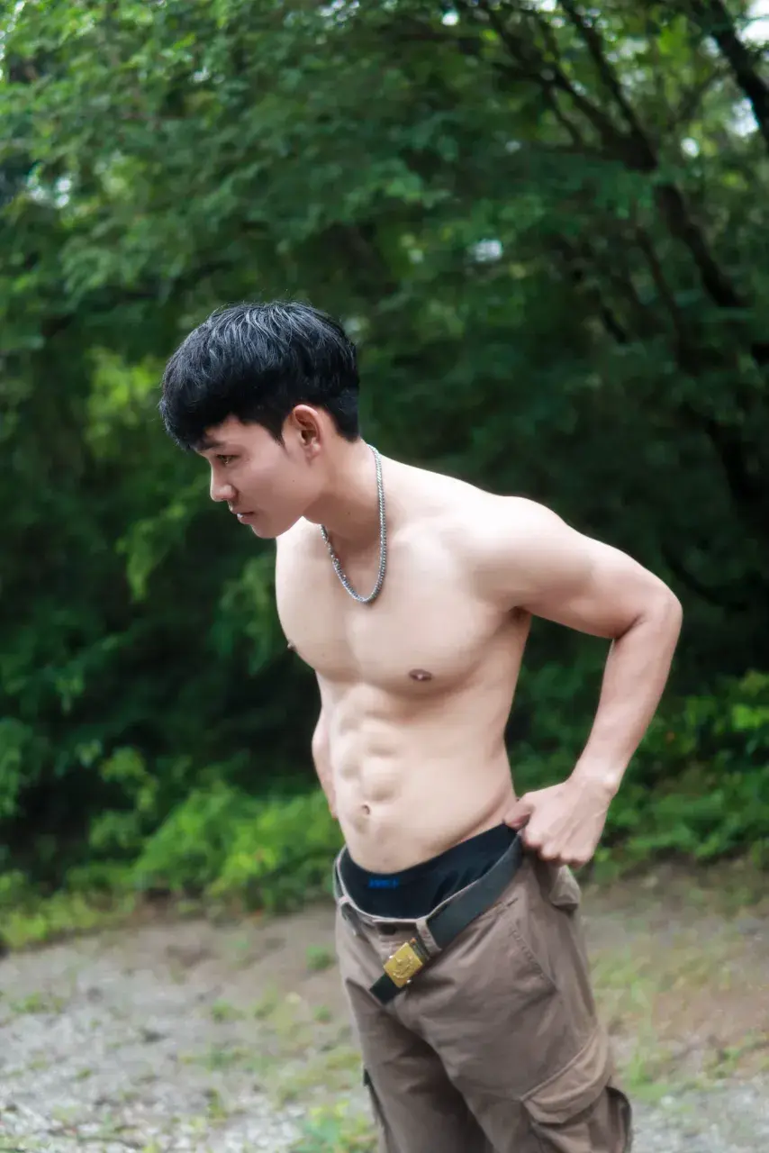 ถอดโชว์เรือนร่าง 2885