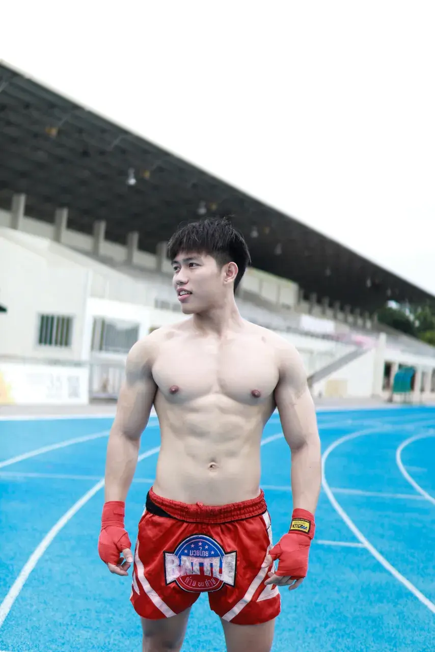 ถอดโชว์เรือนร่าง 2885