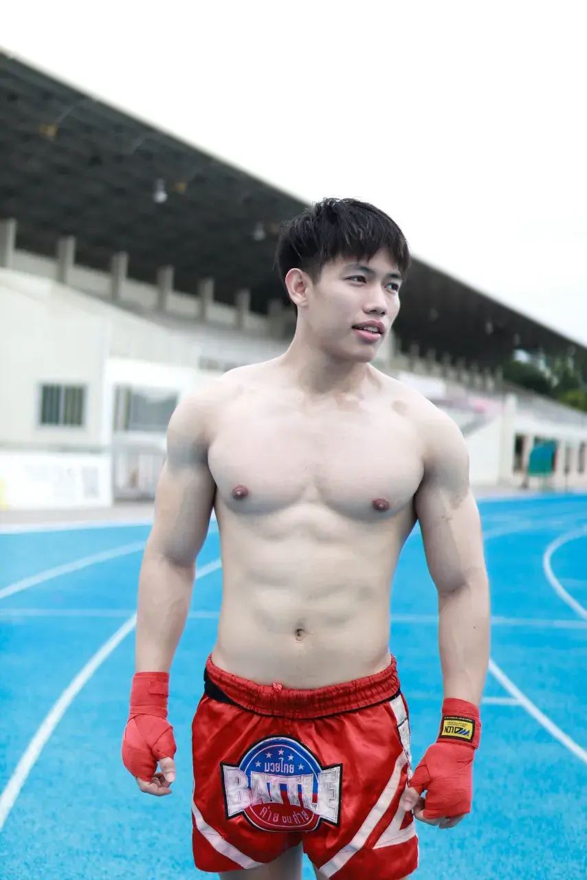 ถอดโชว์เรือนร่าง 2885