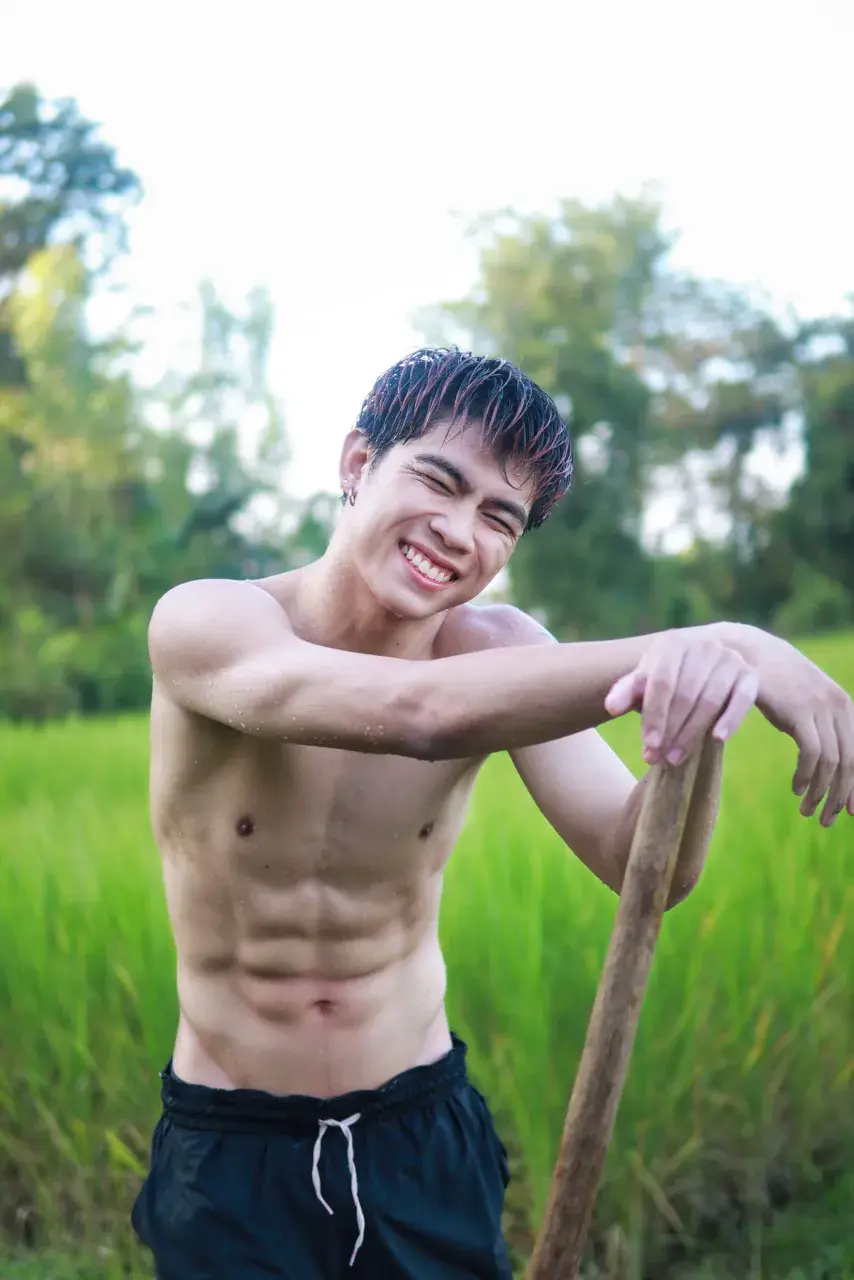 ถอดโชว์เรือนร่าง 2886