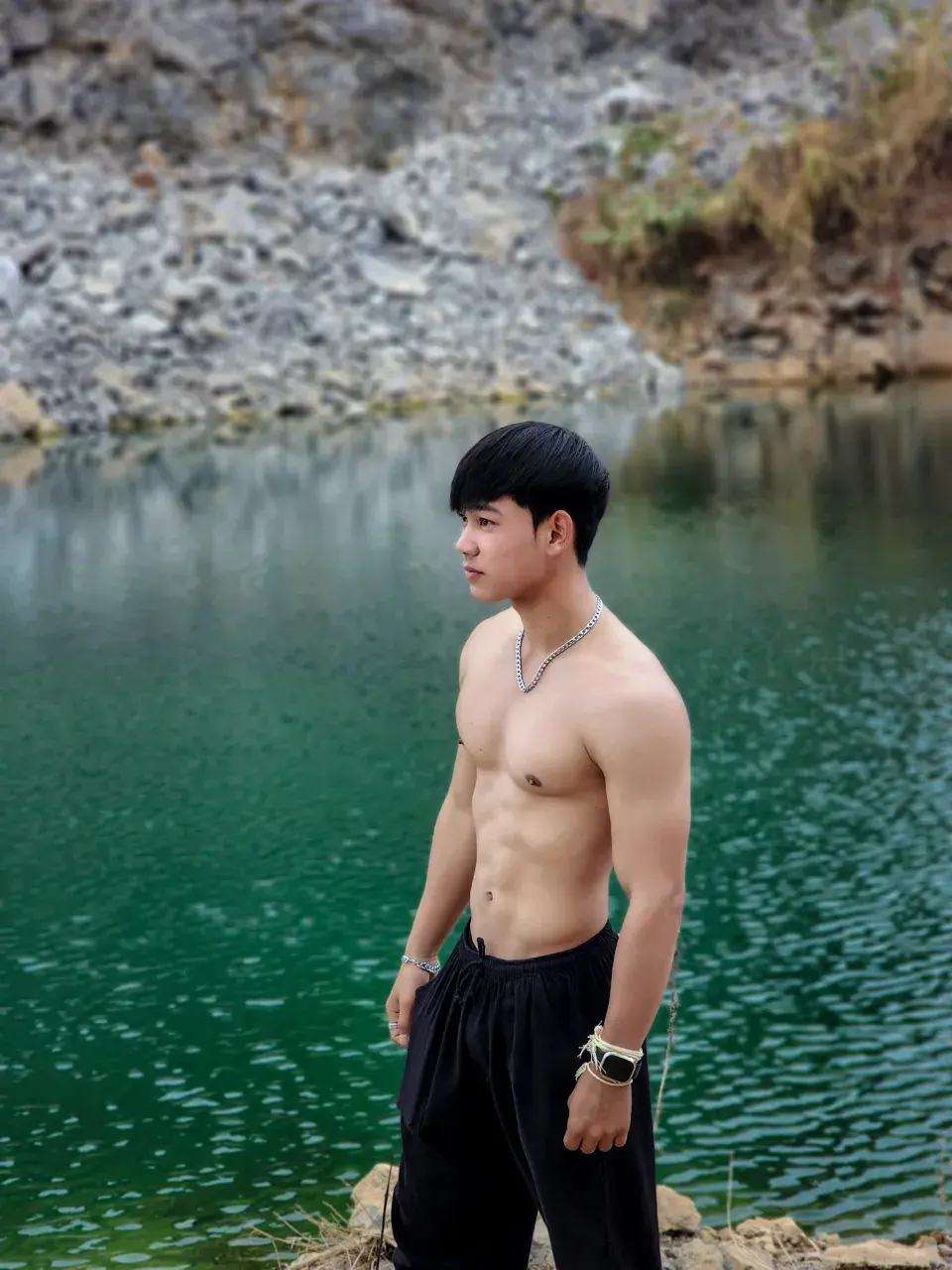 ถอดโชว์เรือนร่าง 2886