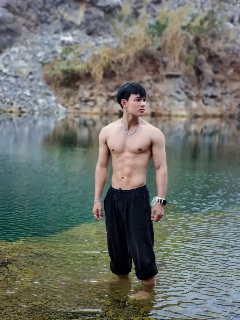 ถอดโชว์เรือนร่าง 2886
