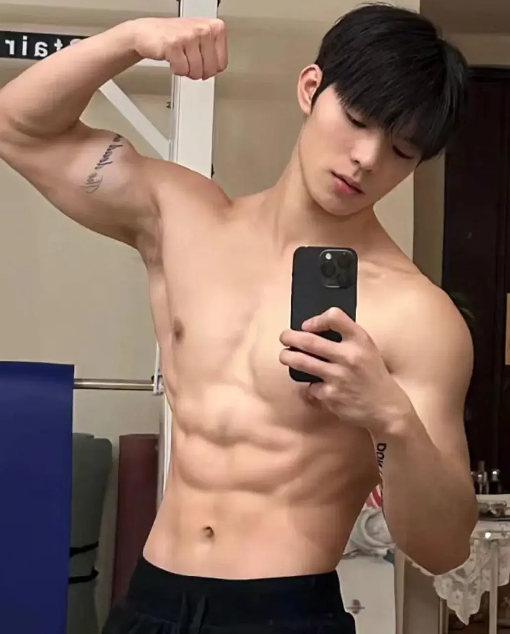 ถอดโชว์เรือนร่าง 2887