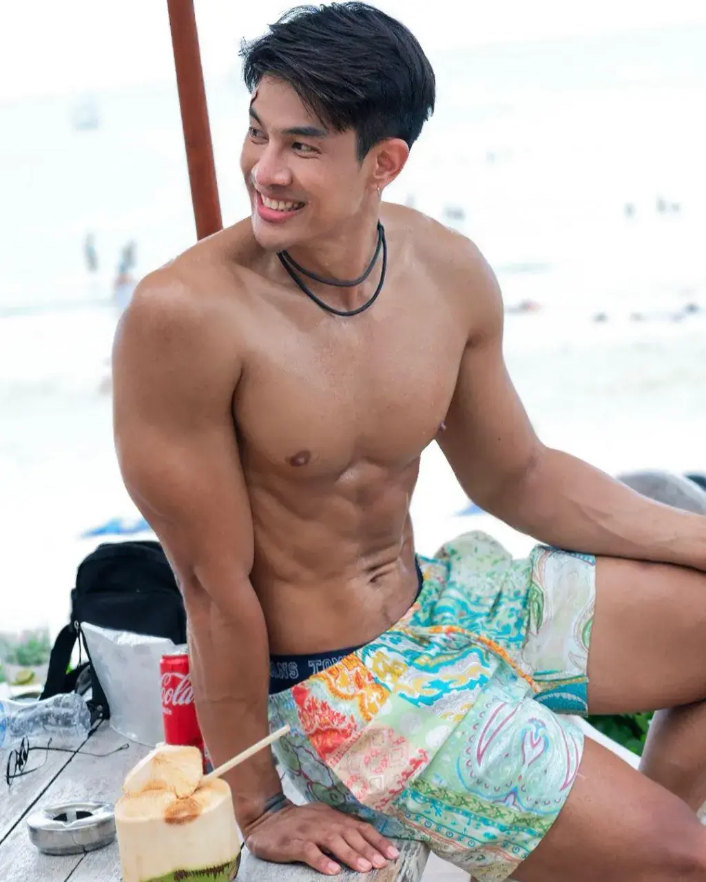 ถอดโชว์เรือนร่าง 2888
