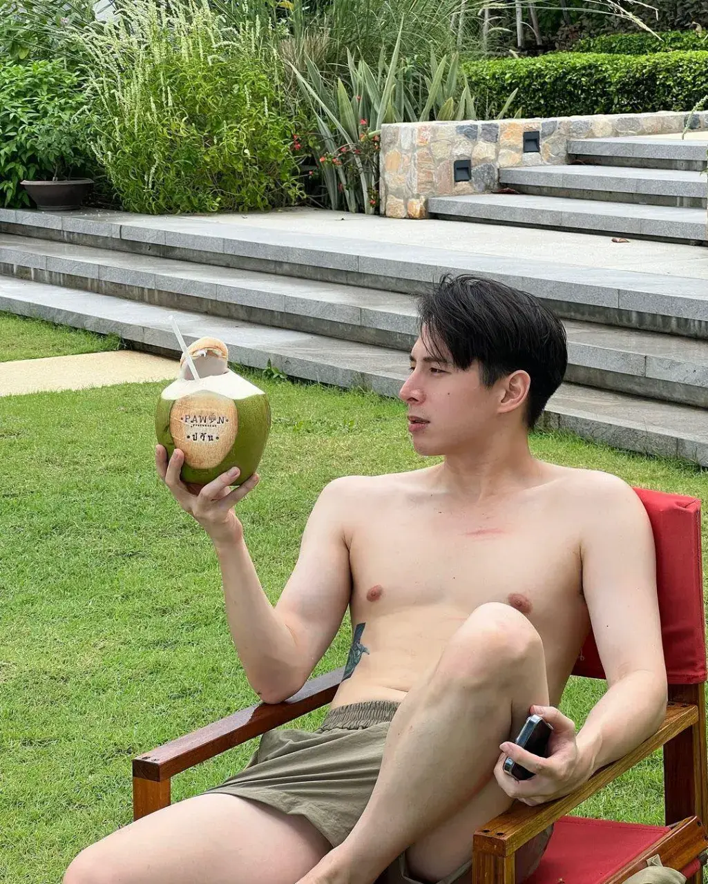ถอดโชว์เรือนร่าง 2889