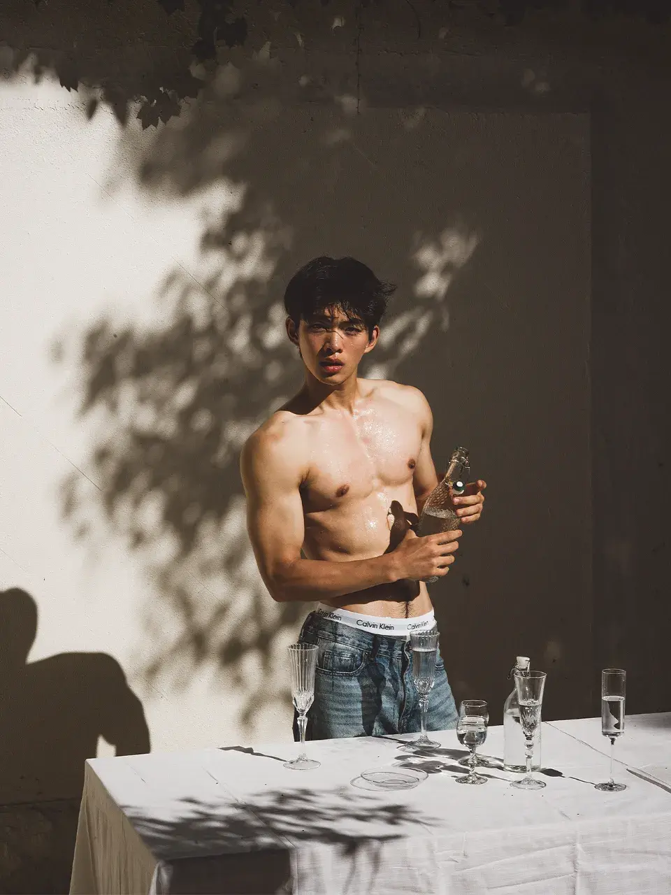 ถอดโชว์เรือนร่าง 2890